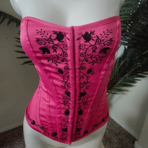 Whimsigoth Pink Corset Top Charlotte Russe Size Small  | Gothic Embroidery - Picture 1 of 4